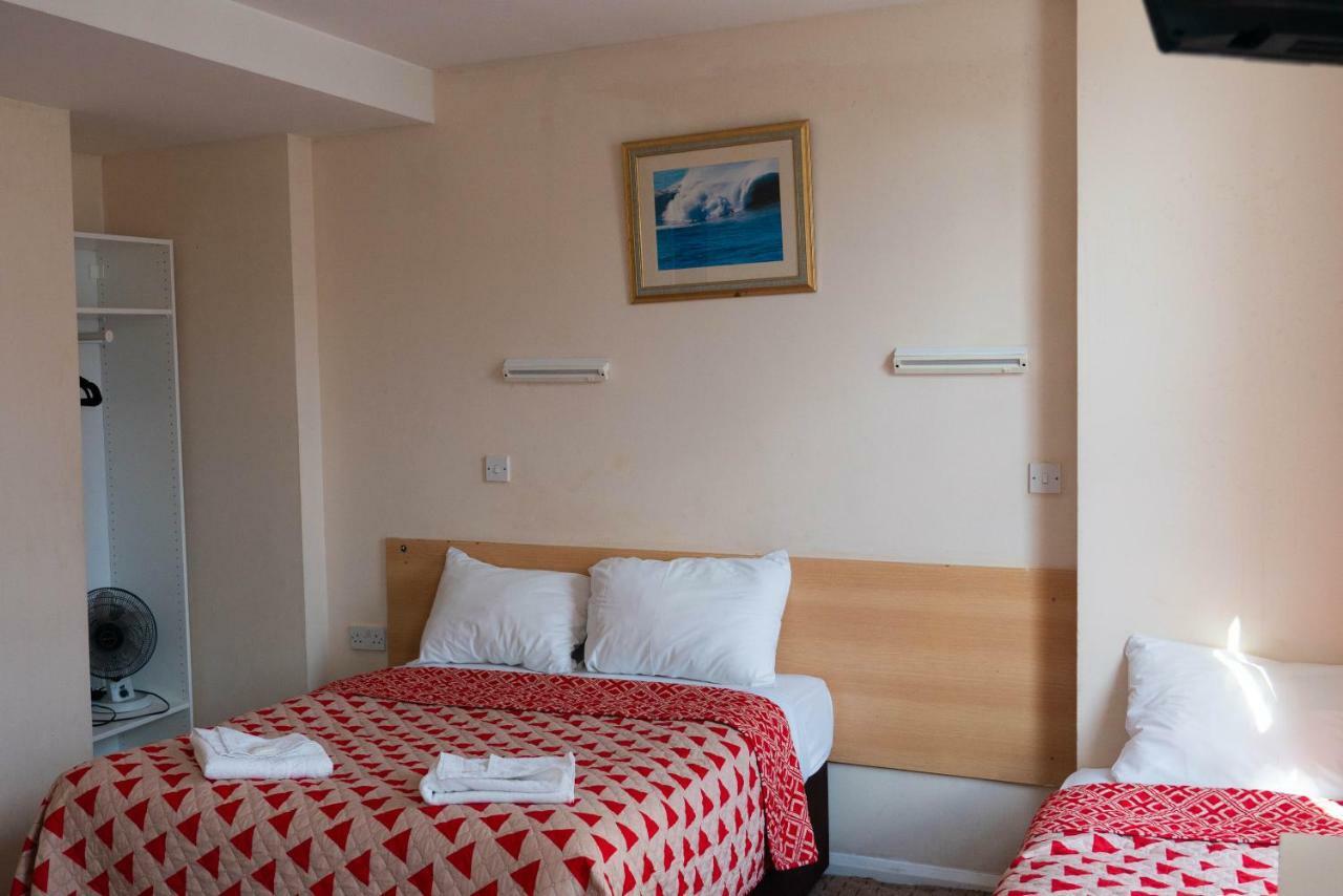 Romanos Hotel