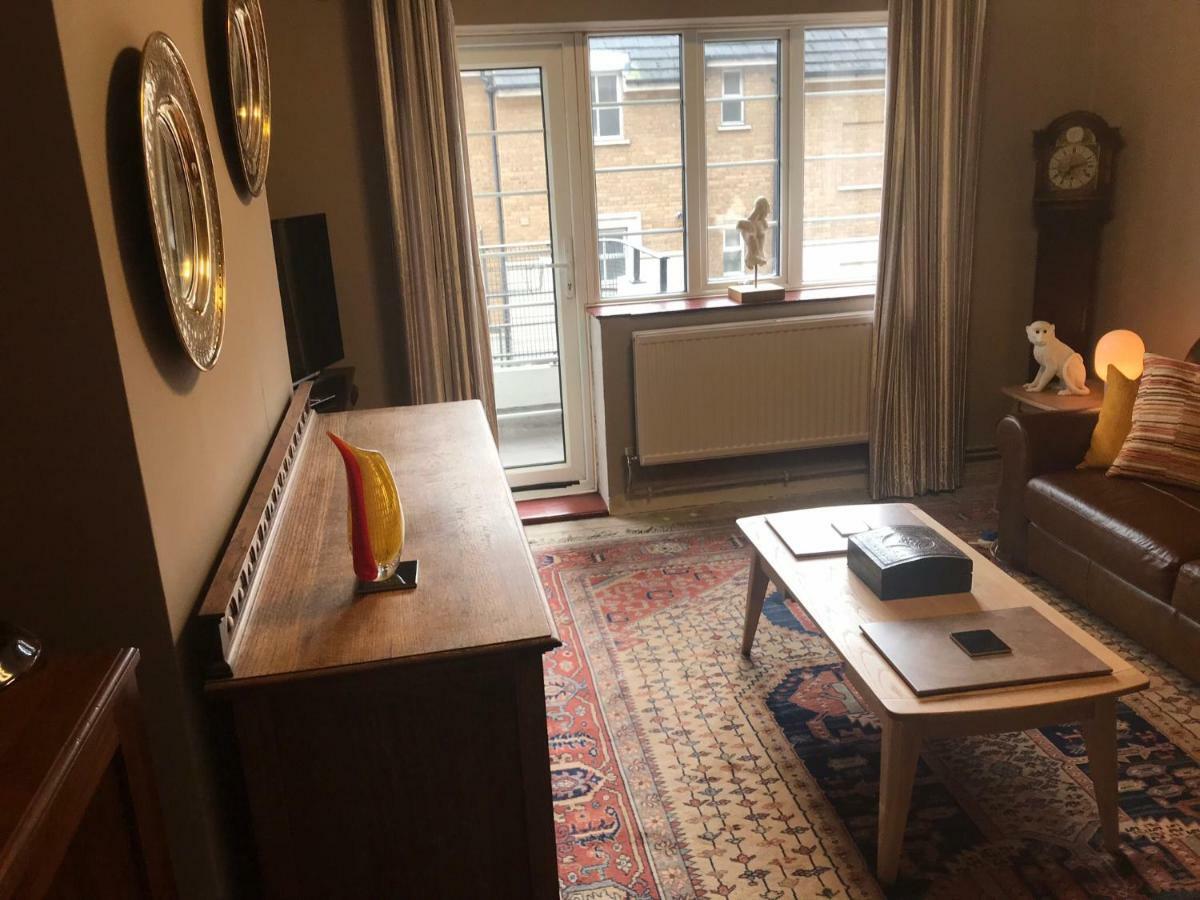 Apartamento Bright,tasteful And Comfortable Flat In Trendy Shorditch.