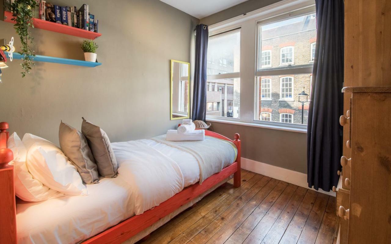 Artistic And Soulful Carnaby Street Movie Pad Londres