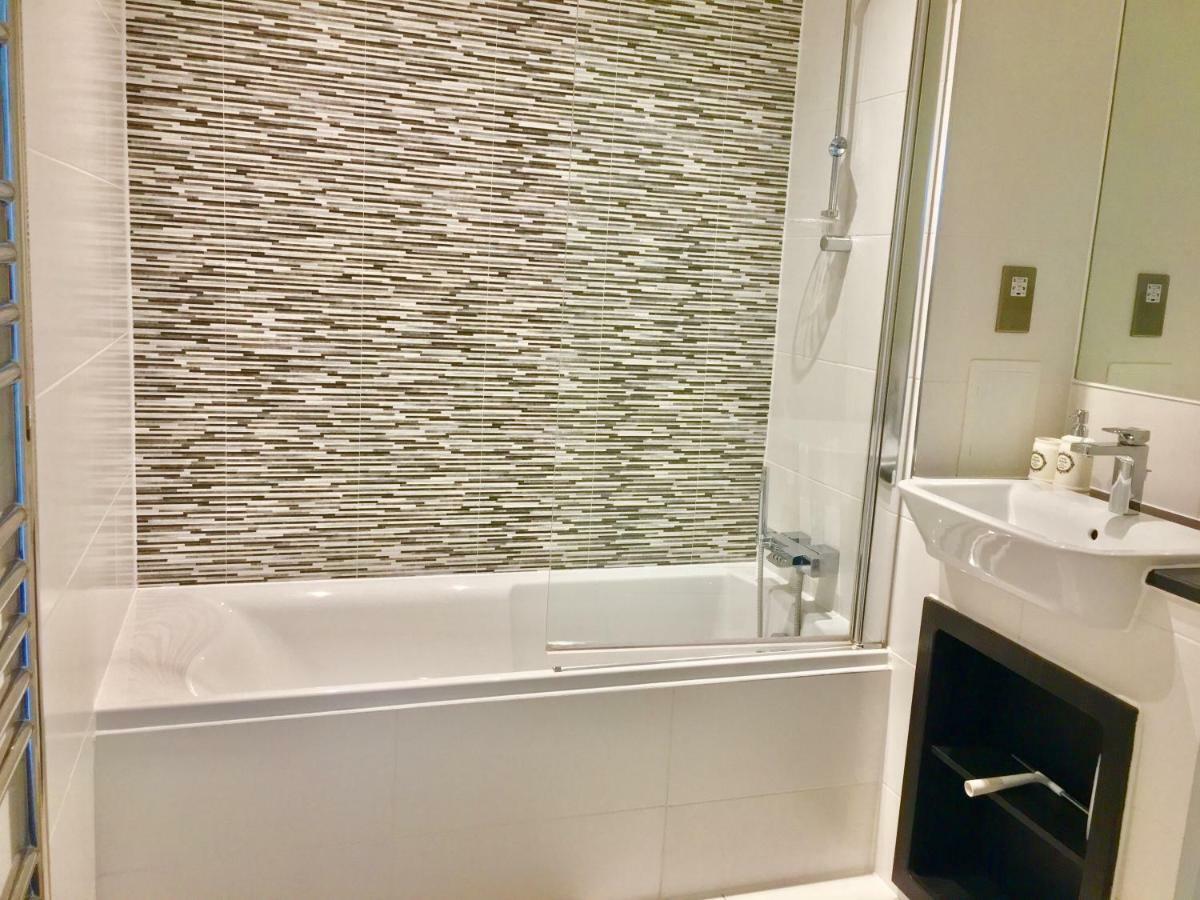 2-bedrooms Apartment, Lounge, Balcony Apartamento