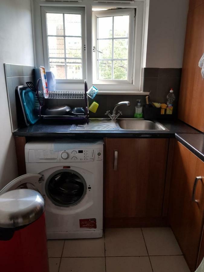Guest house Merciful King Room, In Zone 2-3 *