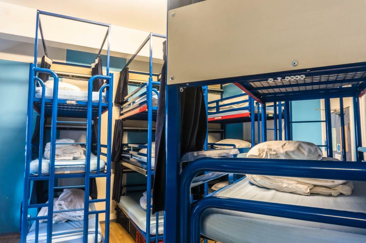 Backpackers Youth 18 - 35 Years Old Only Albergue Londres