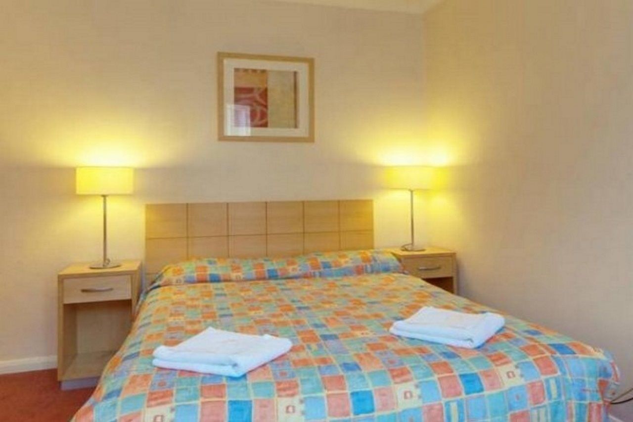 Bros Hotel Londres