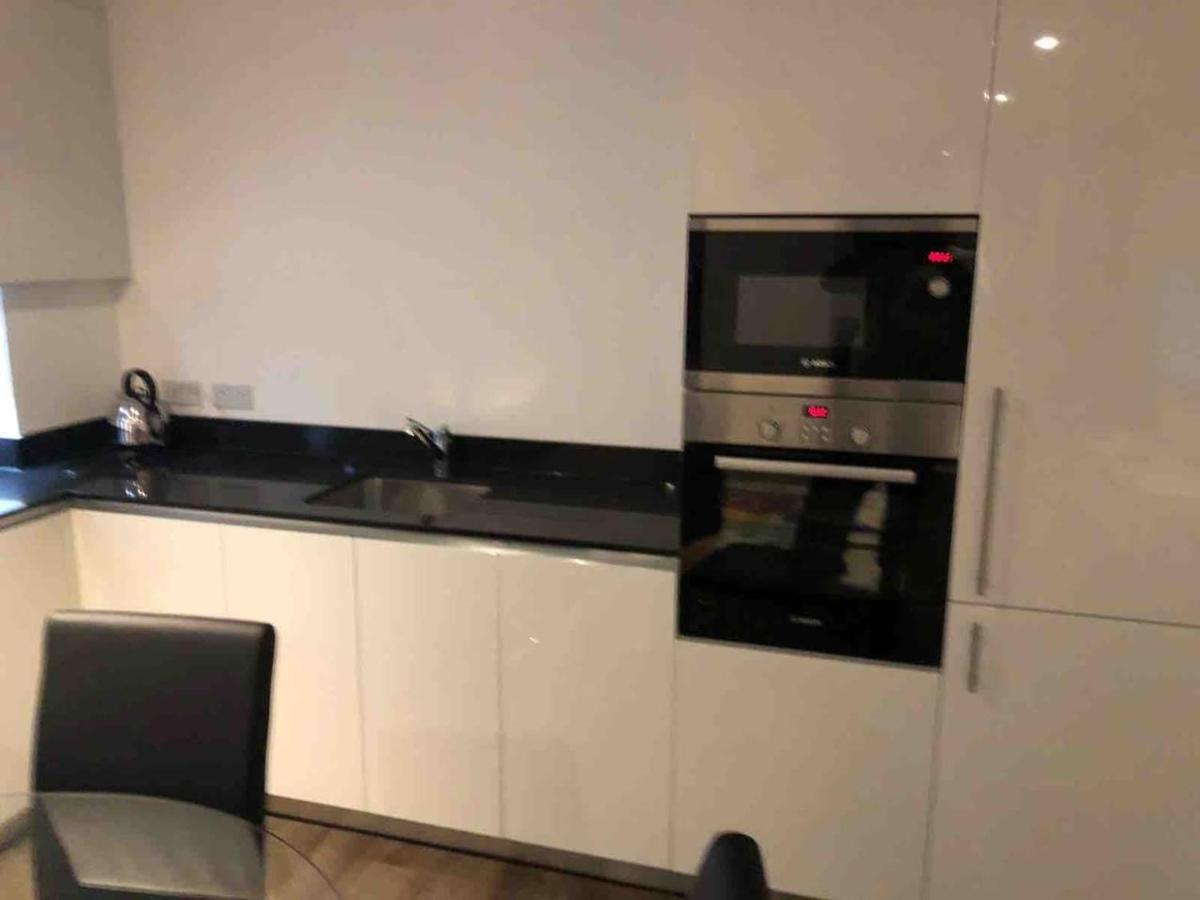 Apartment High View Two Bedroom In Woolwich