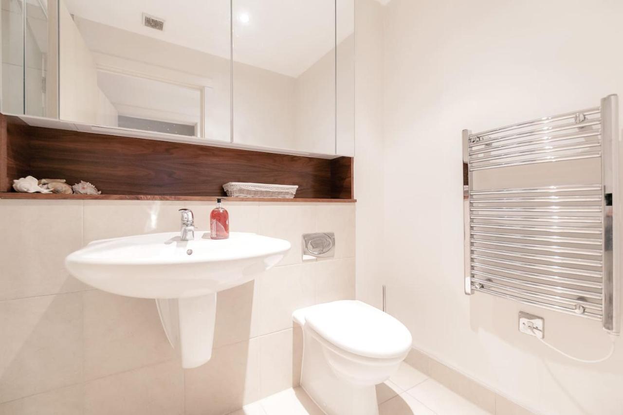 Chelsea / Imperial Wharf - Bright, Modern, Sunset View * Londen
