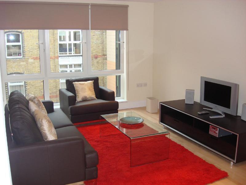 Luxurious Sir John Lyon Serviced Hotel *