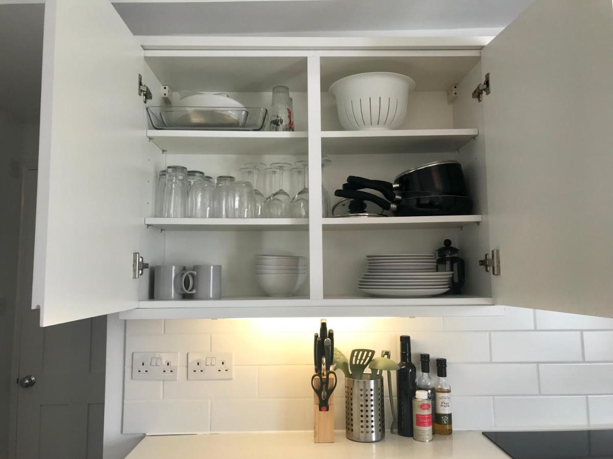 Stylish Notting Hill Gate Flat *