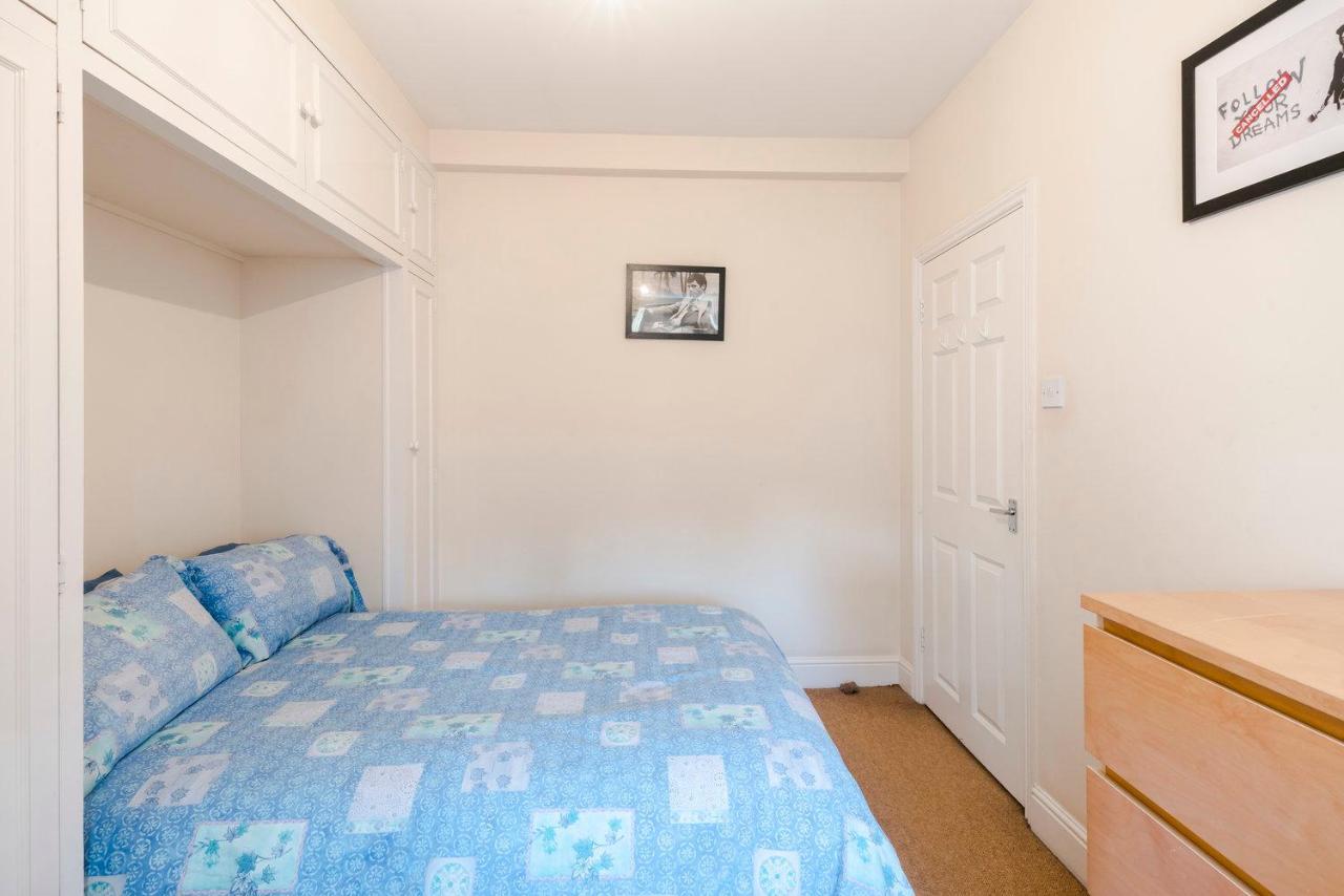 2 Bedroom Modern On Historic Marylebone Lane Apartamento