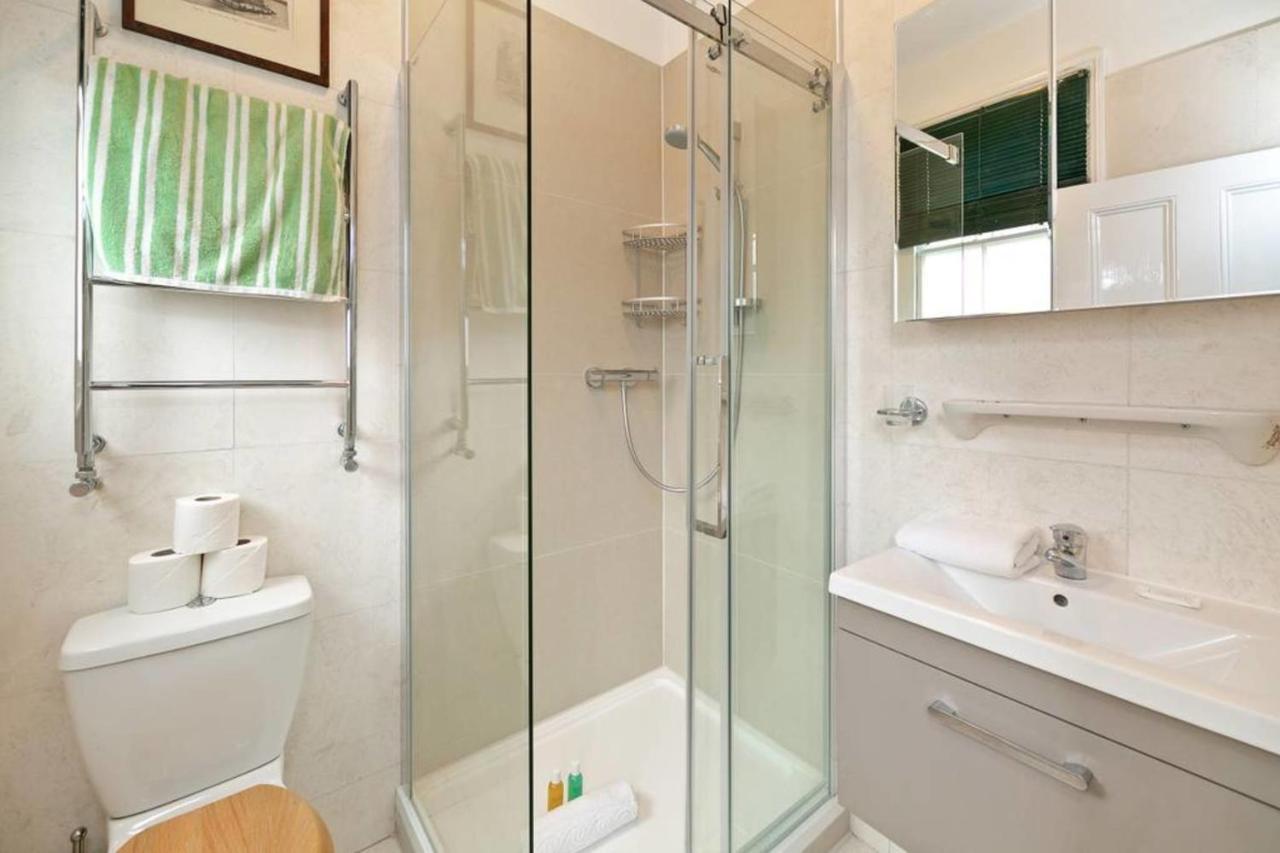New Gorgeous 5 Bed Victorian House In Hammersmith Hébergement de vacances