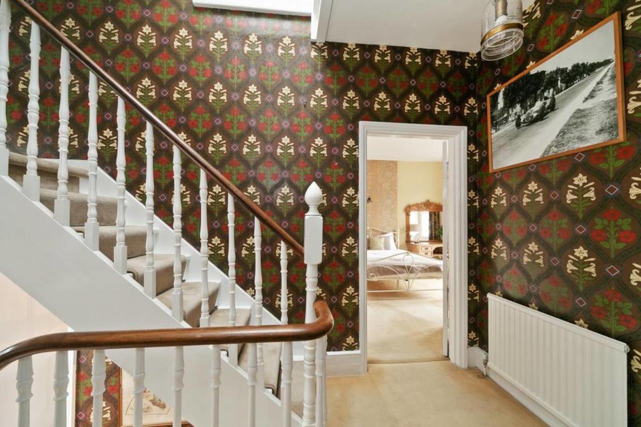 Hébergement de vacances New Gorgeous 5 Bed Victorian House In Hammersmith