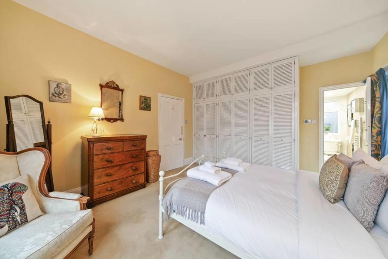Hébergement de vacances New Gorgeous 5 Bed Victorian House In Hammersmith *