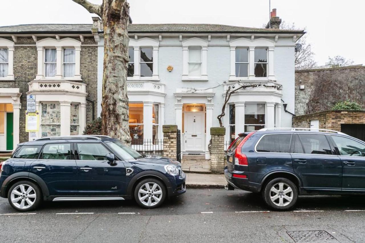Hébergement de vacances New Gorgeous 5 Bed Victorian House In Hammersmith
