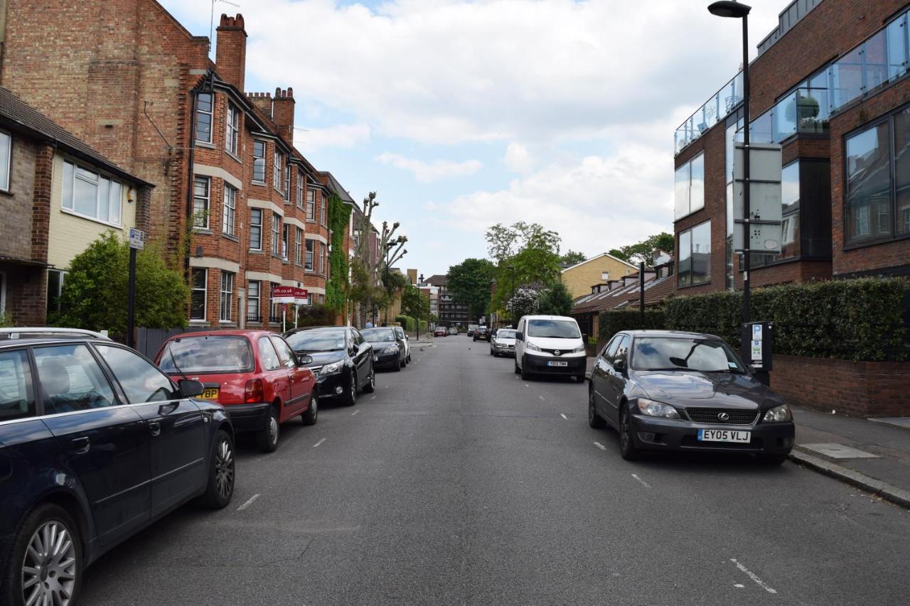 Splendid 1 Bed Flat In Stockwell, Sleeps 4 * Londres