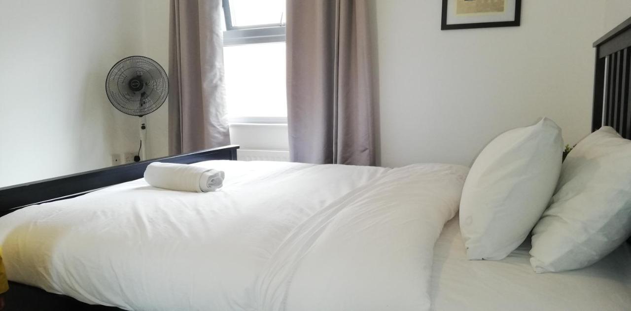 Guest house City *