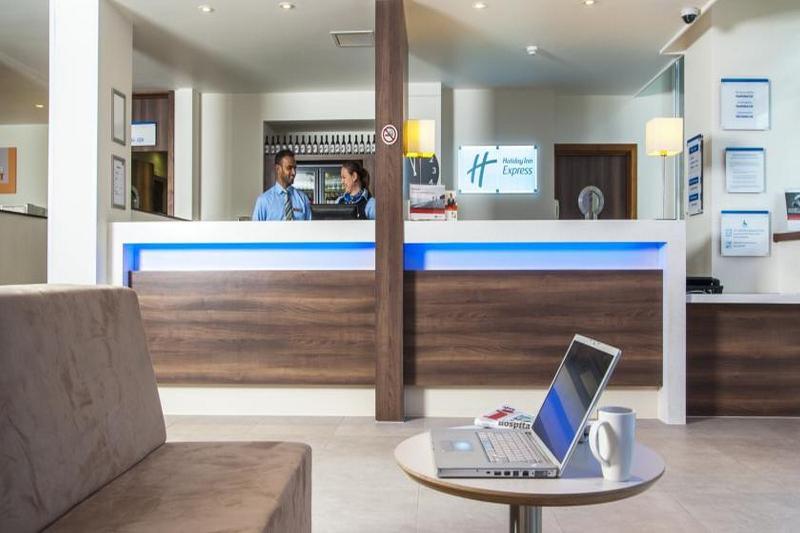 Express - Vauxhall Nine Elms Hotel 3*