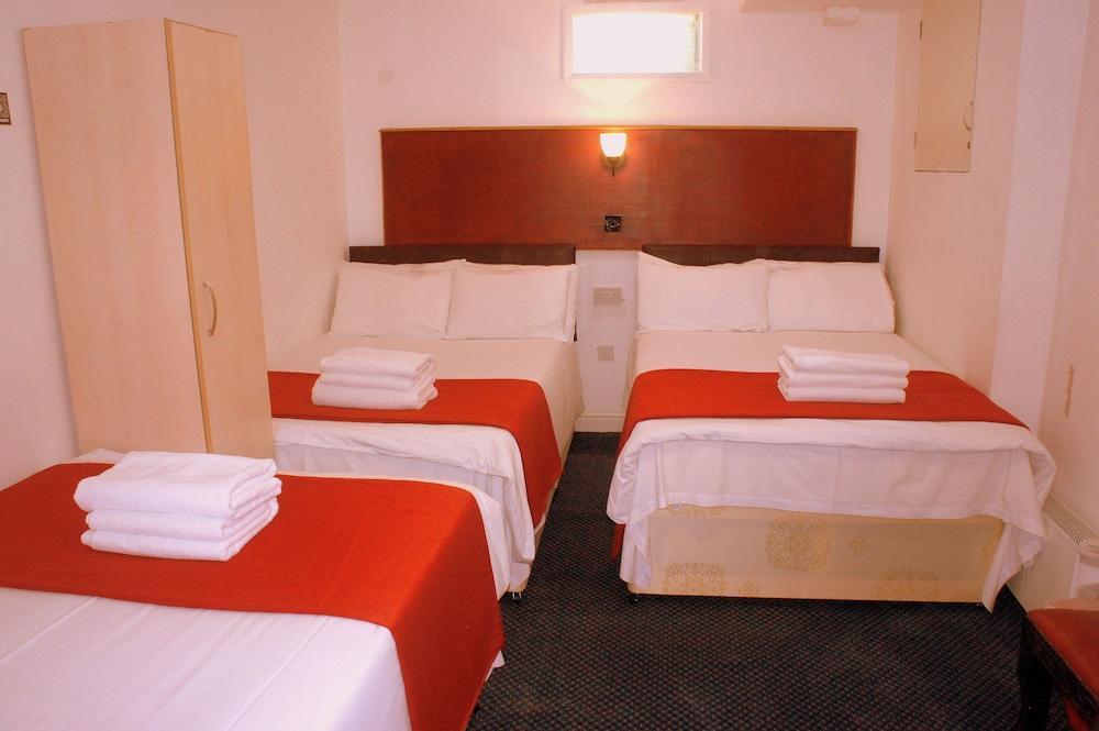 Hotel Plaza