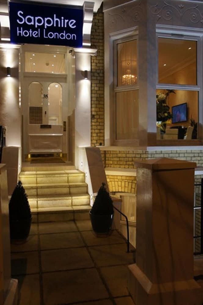 Hotel Sapphire