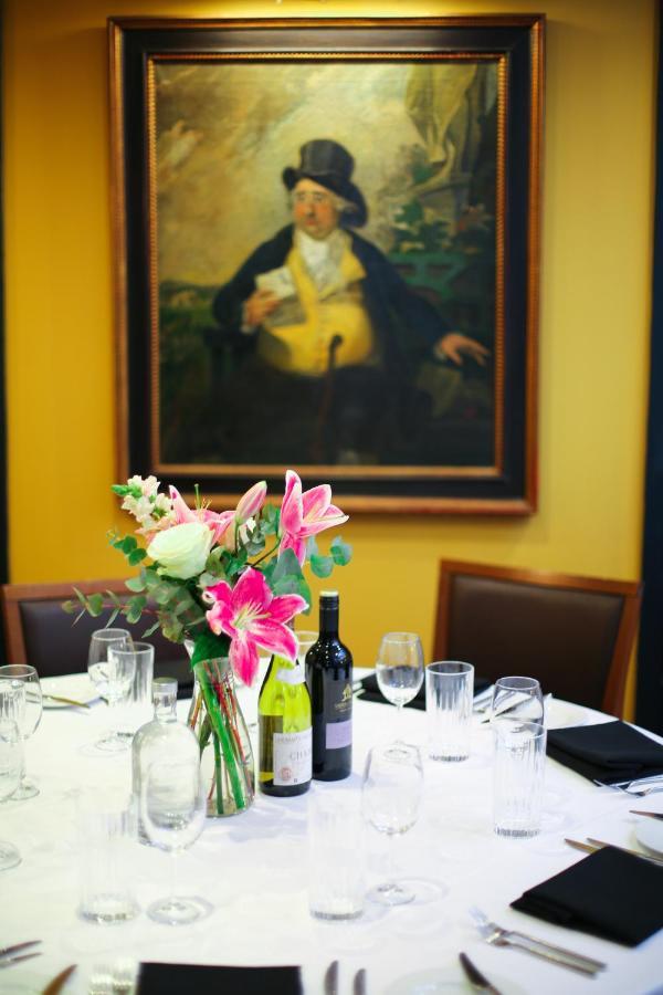 The Fox Club Mayfair Hotel