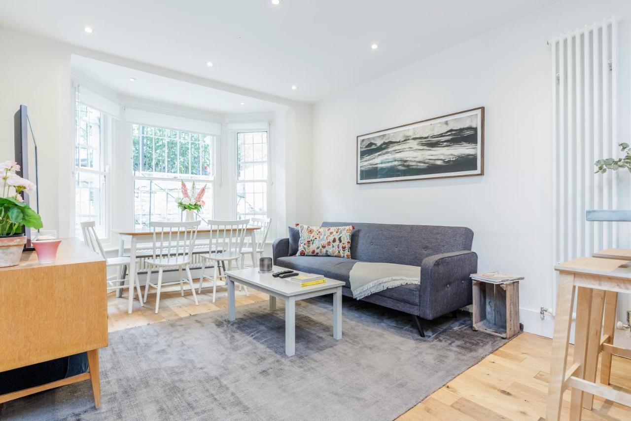 Bonnington Gardens - 1 Bed Open Plan Basement Flat * London