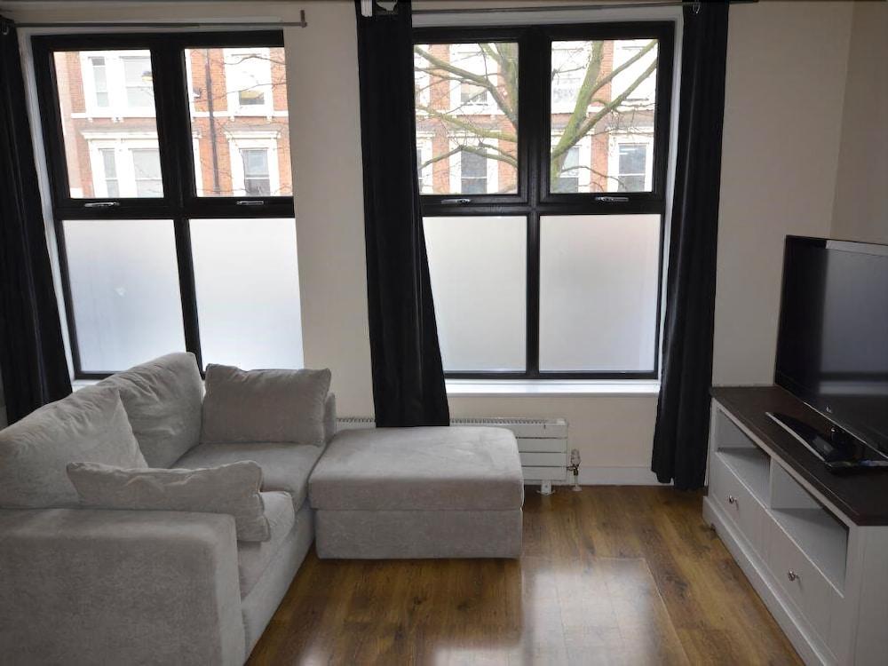 Central Comfort Serviced 3* Londres